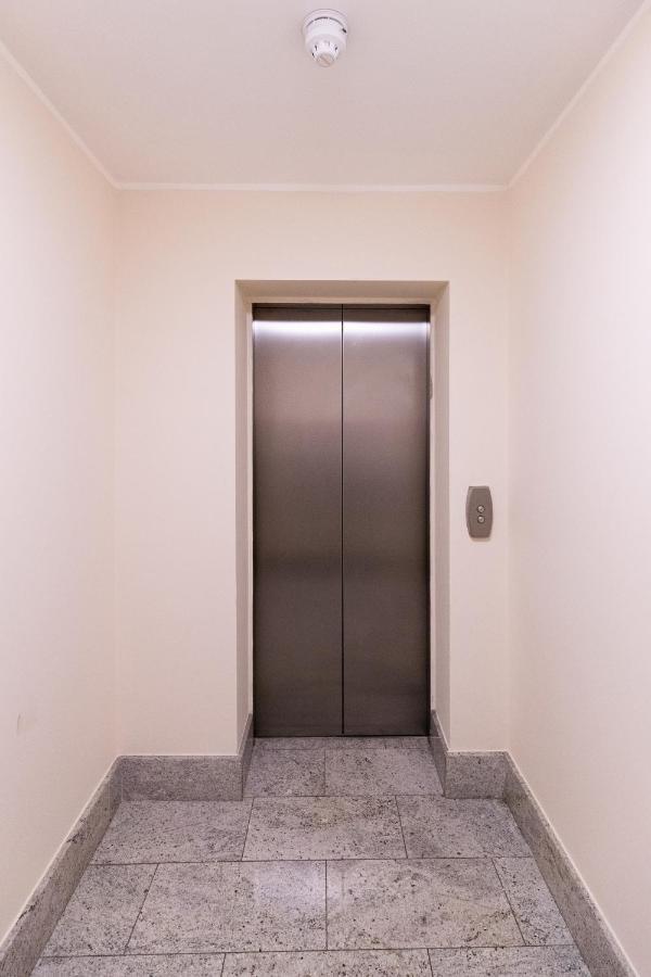 Velvet 2-bedroom apartment, Clockhouse, Hoddesdon Buitenkant foto